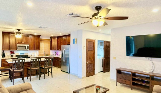 Condo A1 @ Tropical Breeze, Parrot Tree Road in José Santos Guardiola