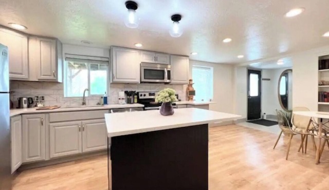 Cozy Bountiful Abode- 3bd/1bth private bsmt/bkyd. in Bountiful