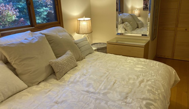 Cozy Suite w/Landscaped Yard - Mtn Views - Near Lost Lake Trails & Tennis Crts in Whistler