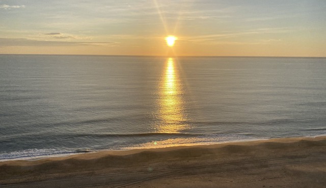 DIRECT OCEANFRONT VIEW CALL HOST NOW FOR DISCOUNTS FOR AUG SEPT OCT FREE LINENS in Ocean City