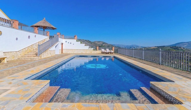 El Mirador de Iznájar by Ruralidays in Córdoba
