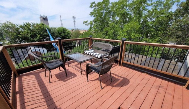 EN11: Downtown Penthouse with roof deck! AMAZING VIEW! - 5 mins away downtown in Cape Girardeau
