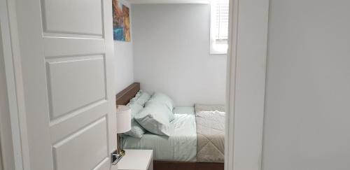 Executive 1Bedroom Suite By Henday in Edmonton
