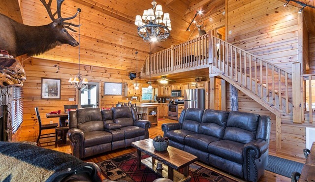 EXPANDED MTN/VALLEY VIEW-500FT NOISY TROUT STOCKED HEMPTOWN CREEK-ARCADE-FIREPIT in Morganton