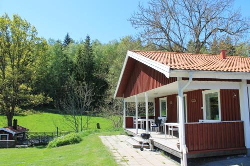 Fårgården Åsebol Vandrahem in Gårdsjö