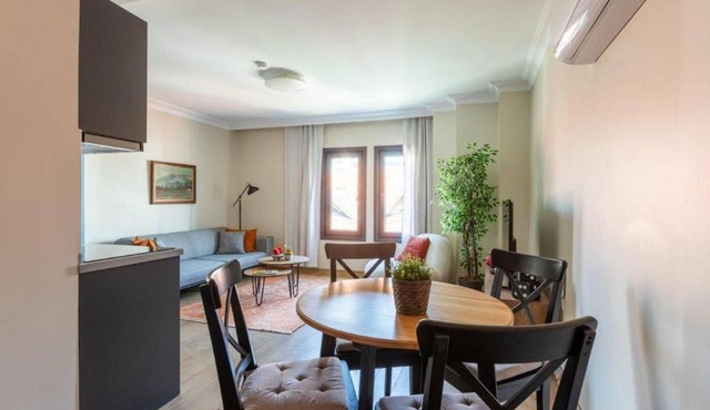 Gorgeous Airy 2BD2Bath Bosphorus Views! #358 in Istanbul