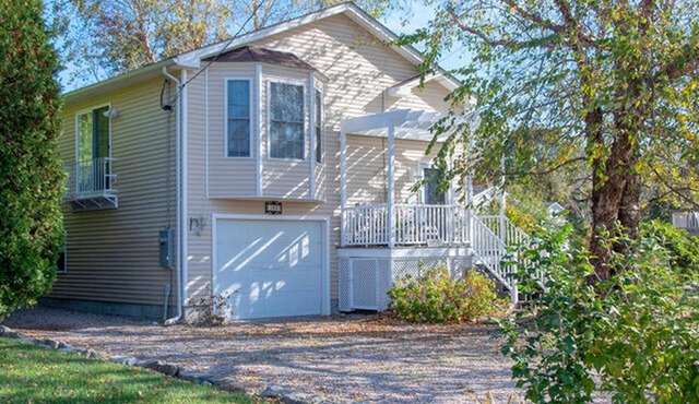 Grateful Tides Grateful Tides Beautiful remodeled 5 bedroom home in Westerly