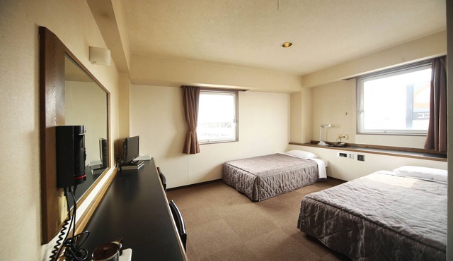 Harvest Hotel
