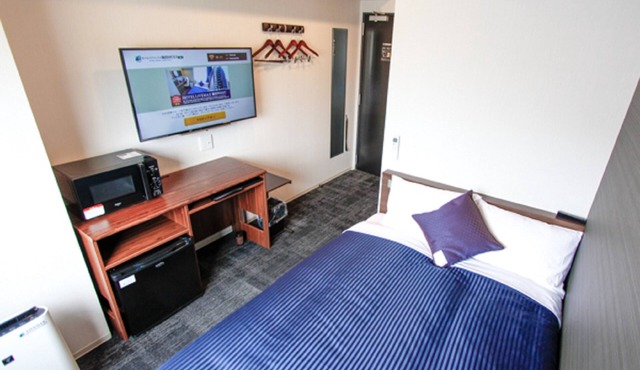 Hotel Livemax Umeda in Osaka
