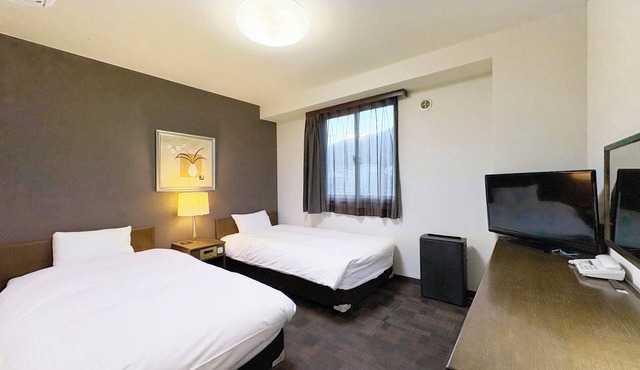 Hotel Route-Inn Court Minami Alps
