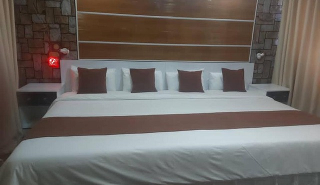 J T Bed & Breakfast in Gaborone