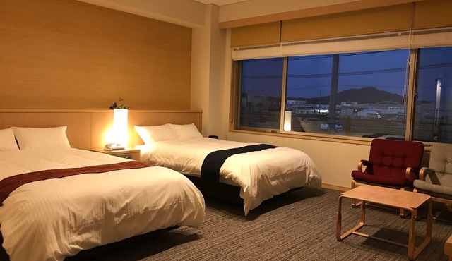 Japanese Style Hotel Isomura