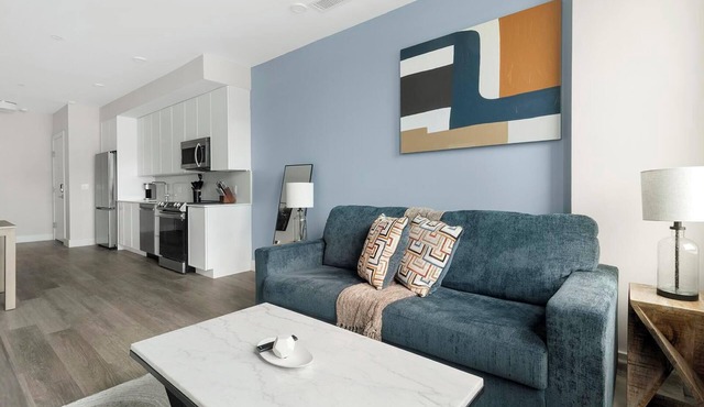 Landing | Incredible 1BD in Columbia Heights in Washington