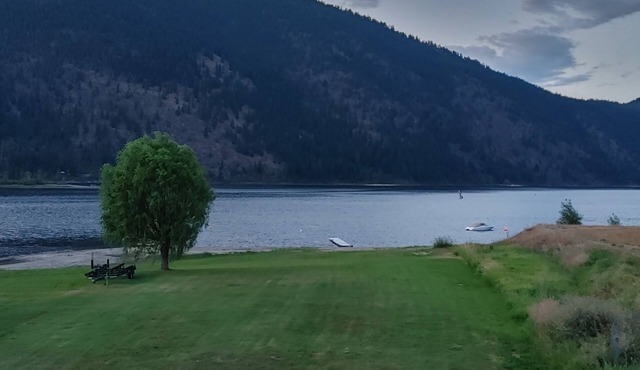 Little Shuswap Lake Front Suite in Chase
