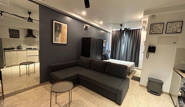 London Studio Apartment at Hiranandani Estate Thane in Thane