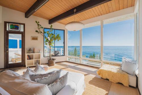 Malibu Villa with Beach Access and Ocean View in Malibu