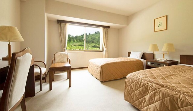 MIDAGAHARA HOTEL