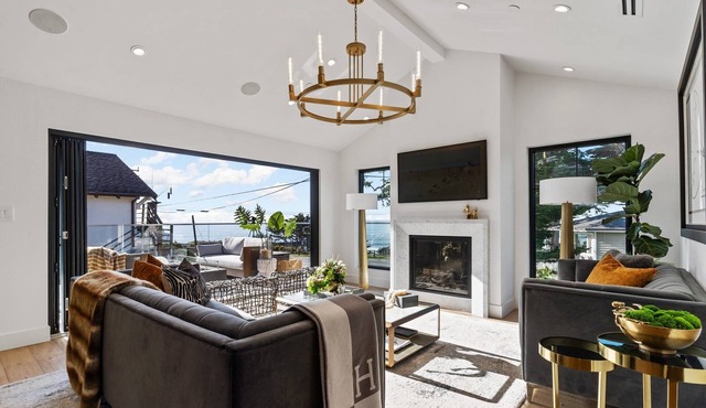 NEW! Ocean Whispers 4-Bedroom Home in Moss Beach