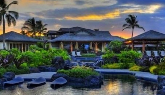 Newer Luxury Condo - Exceptional Value - Beautiful Oceanside Resort in Puako