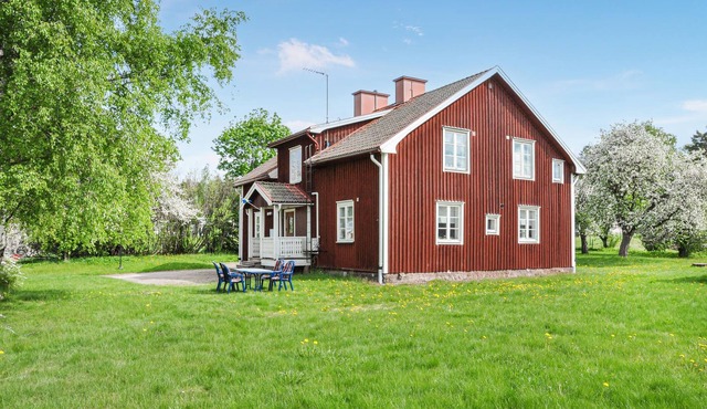 Nice cottage on large plot in Sunnemo. in Sunnemo