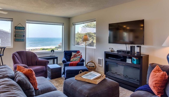 Ocean Views & Tide Pool Access! Yachats! in Yachats