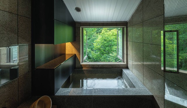 OTARU RETREAT KURAMURE by Onko Chishin