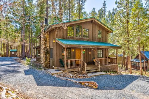 Place to Call Home - Cabin INSIDE Yosemite - Dog Friendly in South Wawona
