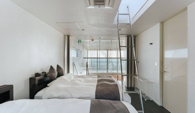 Private villa with sauna overlooking the horizon | A front-row seat on the ocean