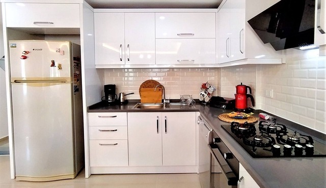 Residence Flat with Shared Pool in Konyaalti in Antalya
