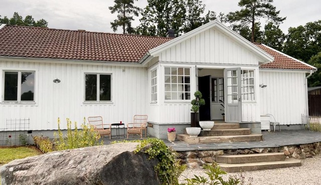 Rural charm and modern comfort close to nature and swimming - SE08016 in Boras