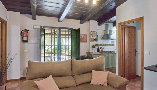 Rural House El Refugio with Pool, Barbecue, Mountain Views & Wi-Fi in Natural Park in Hornachuelos