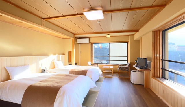 Shibu Hotel