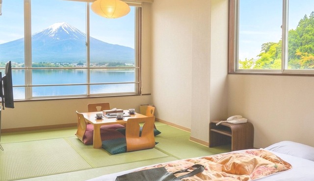Shoji Mount Hotel