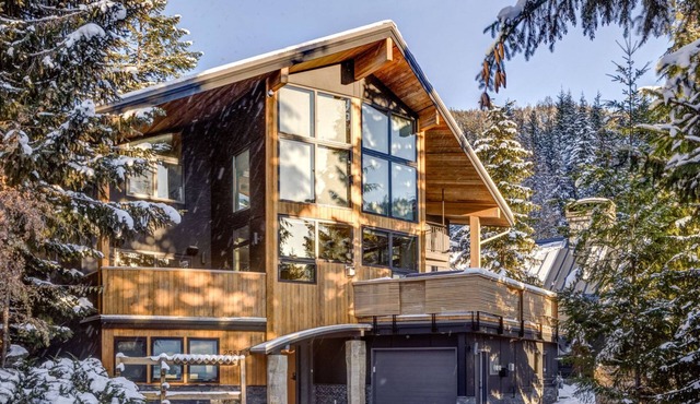 Snowridge Views in Whistler