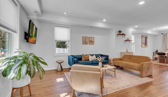 Spacious 3BR Modern DC Home Near 3 Metro Stations in Washington