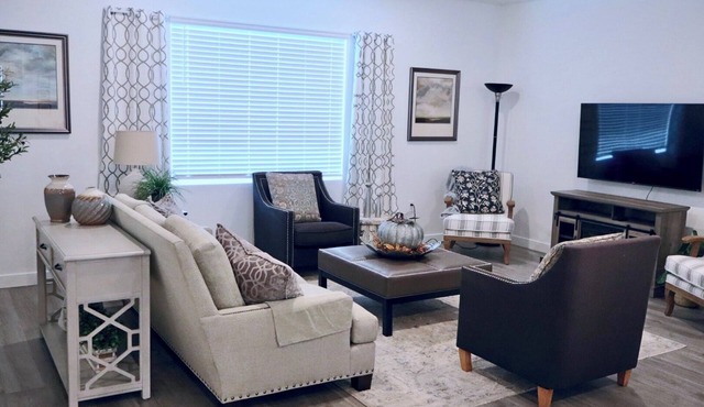 Spacious 4-bedroom townhome in charming American Fork with AC in American Fork