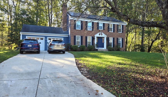 Spacious and Family Friendly 6-bedrooms house in delightful Silver Spring. in Silver Spring