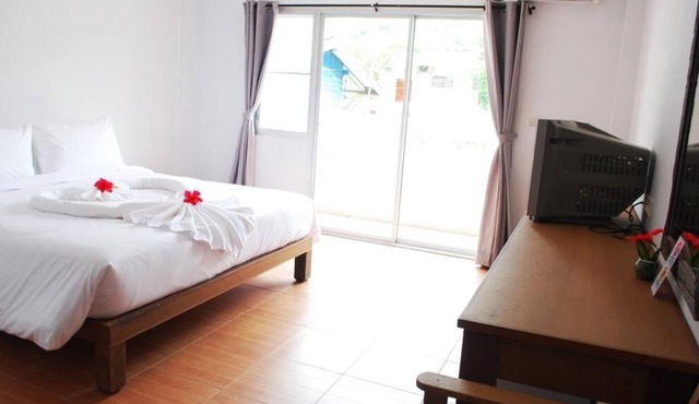 Superior Double Rayong in Tambon Phe