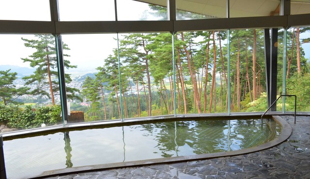 Takanoyu Onsen Palace Shofu