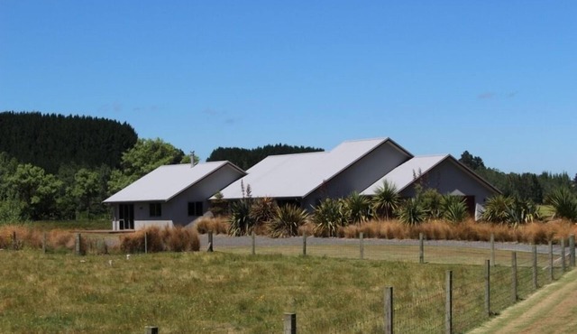 Timber Trail Accommodation, nice modern house in Taumarunui