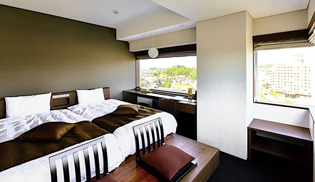 Tsukino Hotel