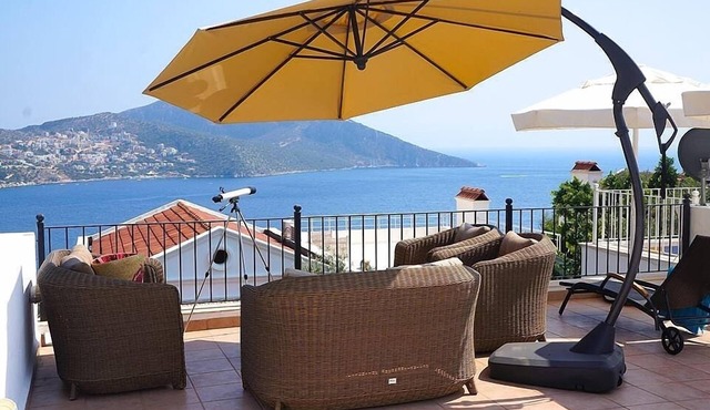 Villa With Private Heated Pool(optional extra) And Sea Views in Kalkan
