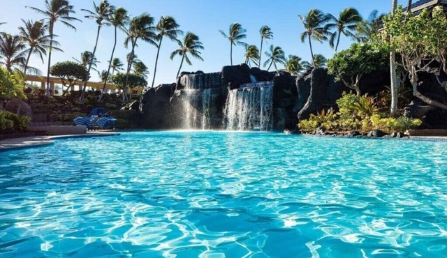 Waikoloa | Pool & Beach Access | 2BR Plus - Partial Ocean View in Waikoloa Village
