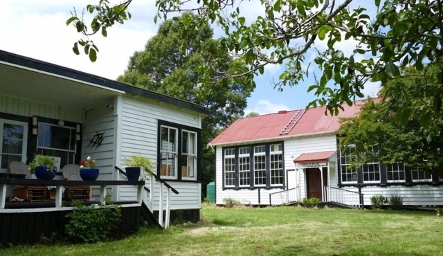 Welcome to Our Little Piece of Paradise (and the Famous Timber Trail Cycleway). in Taumarunui