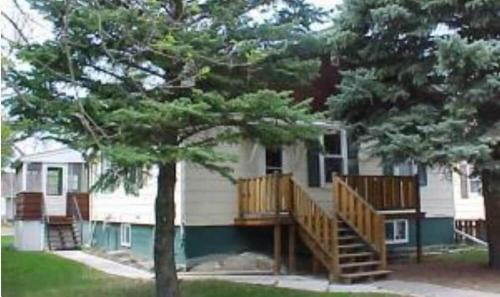 Wolf Den is a 3BR/2BA Home | Perfect for Families in Aberdeen