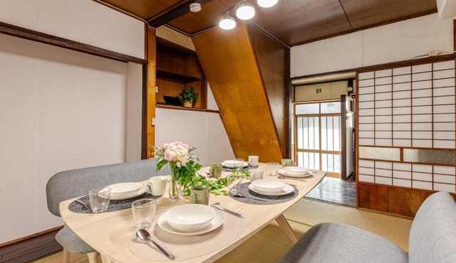 Yokohama10min old Japanese style residence