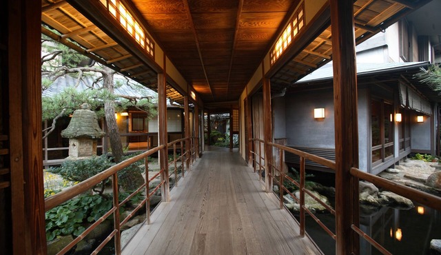 Yoyokaku