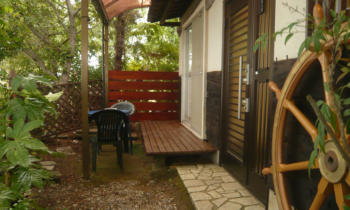 Otsu Hostel | Youth Hostel WANIHIMA~Lakeside BIWA