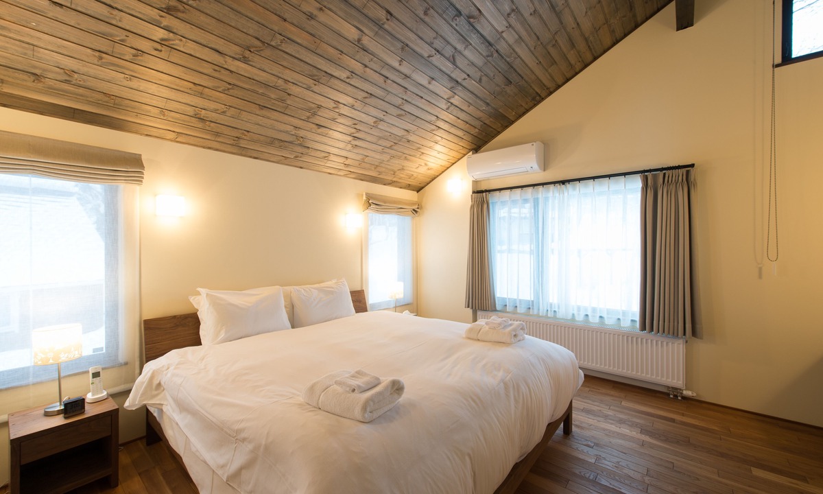Hirafu House | Tahoe Lodge by H2 Life