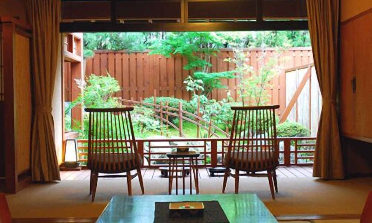 Tsukioka Onsen Hotel | Yuden Murakamikan